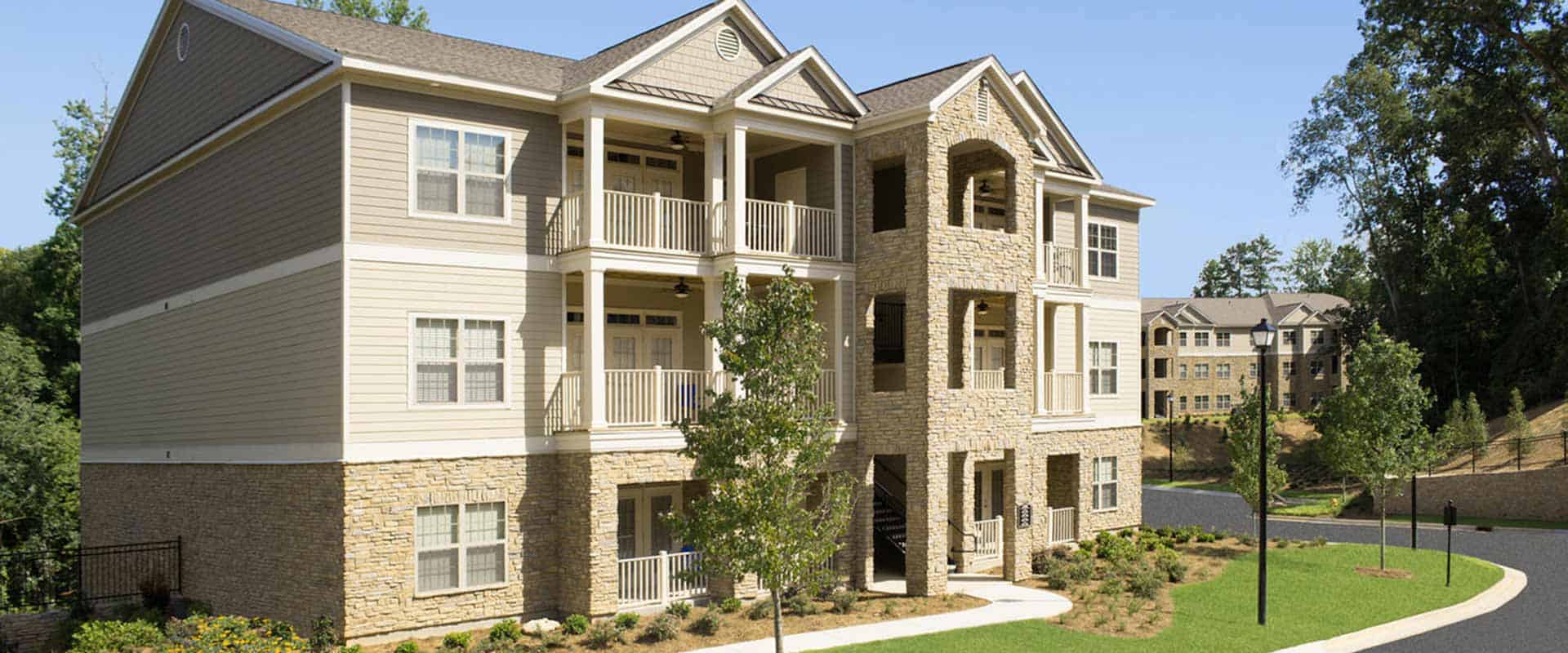 A comfortable place to stay and enjoy the luxury of fine apartment living in Greystone's Columbus, GA Apartments
