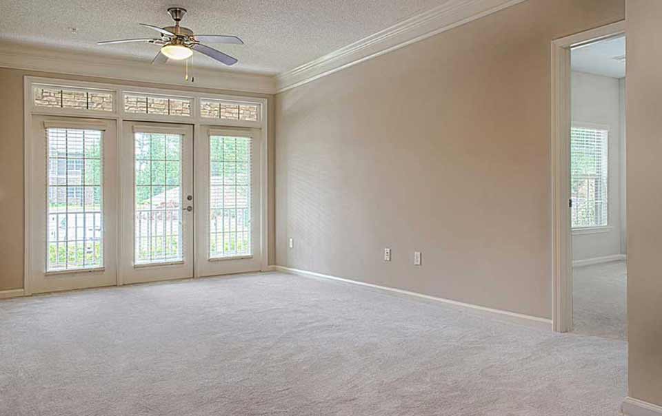 Phenix City AL apartments living room by Greystone