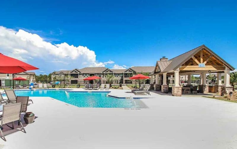 Summit pool at greystone properties gulf breeze apartments